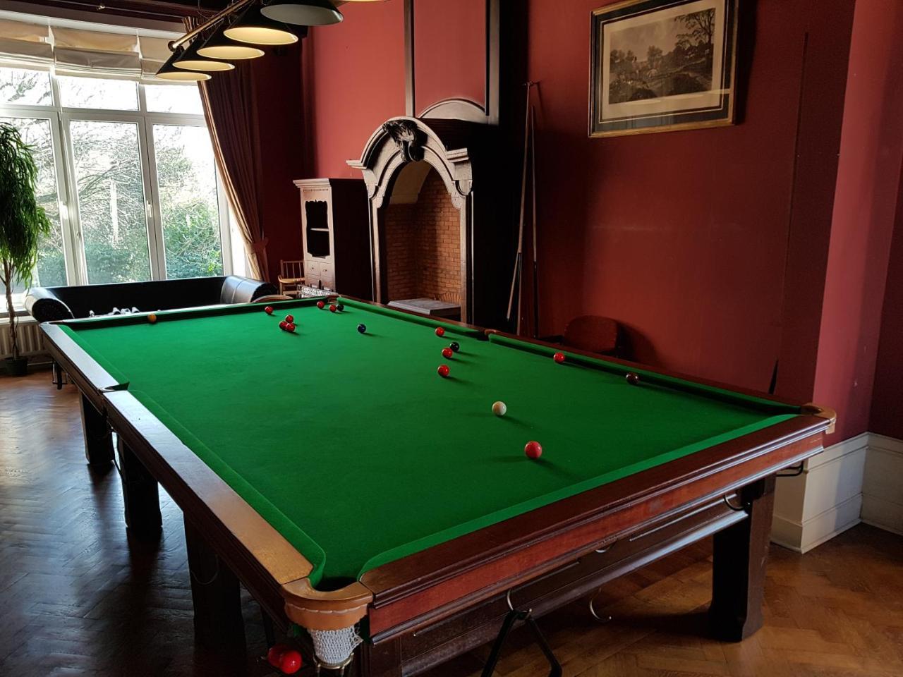 Chateau Lambert Moulinsart Hotel, Shuttle Airport, Long Term Parking, Snooker, Large Terrasse, Dinner, Breakfast Шарлеруа Екстер'єр фото