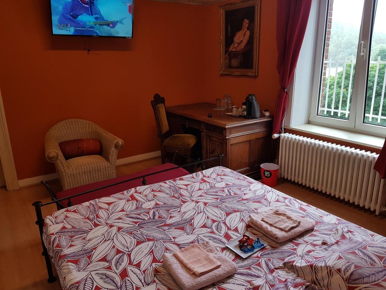 Chateau Lambert Moulinsart Hotel, Shuttle Airport, Long Term Parking, Snooker, Large Terrasse, Dinner, Breakfast Шарлеруа Екстер'єр фото